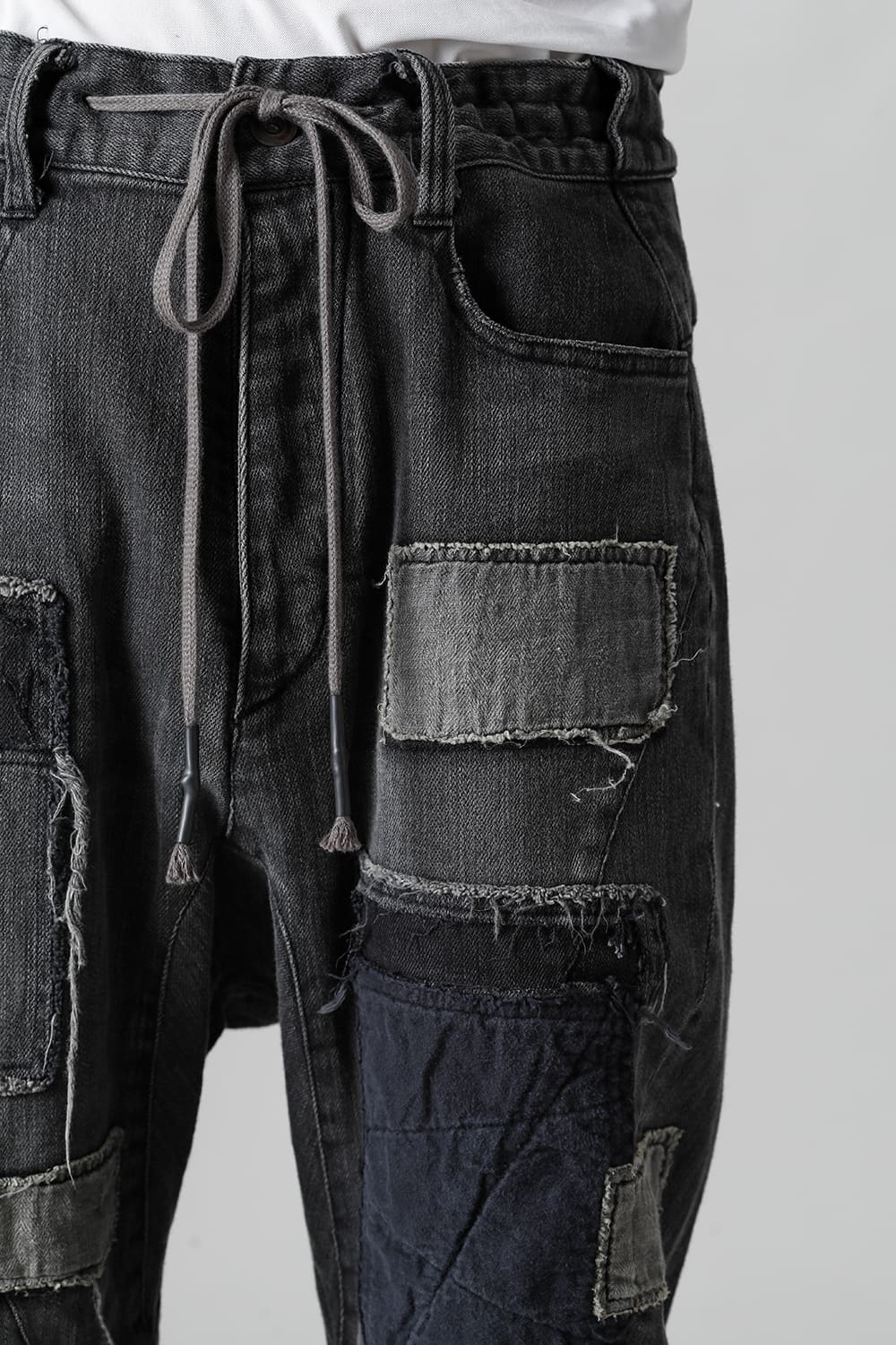 Damaged Repair Curve Tapered Drop Crotch Denim Pants