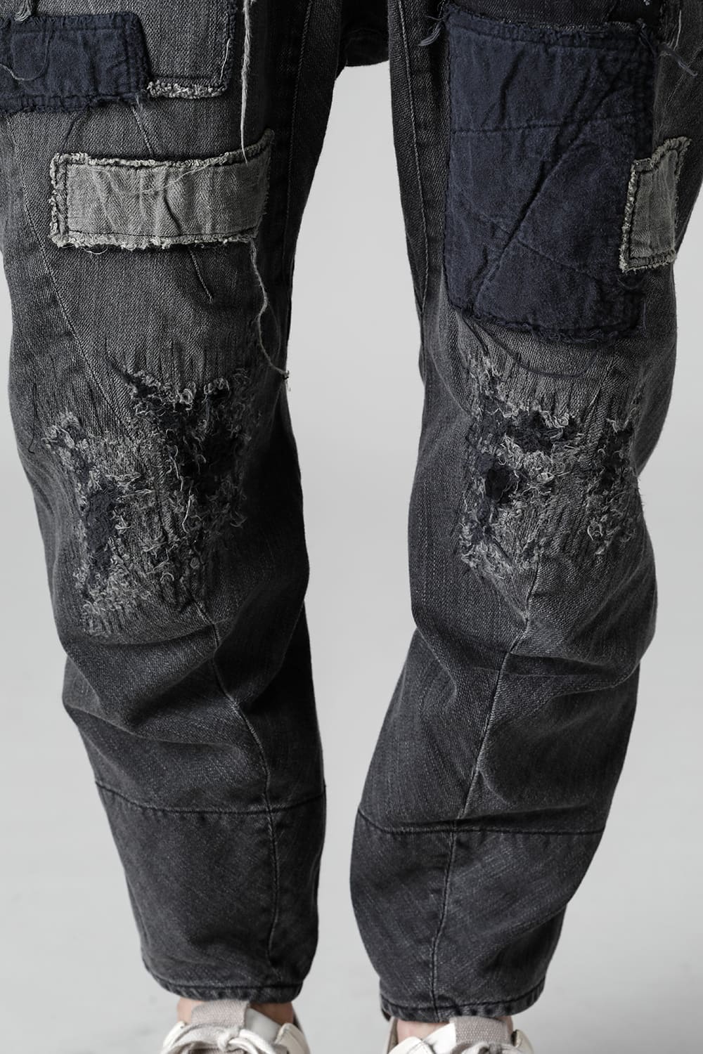 Damaged Repair Curve Tapered Drop Crotch Denim Pants