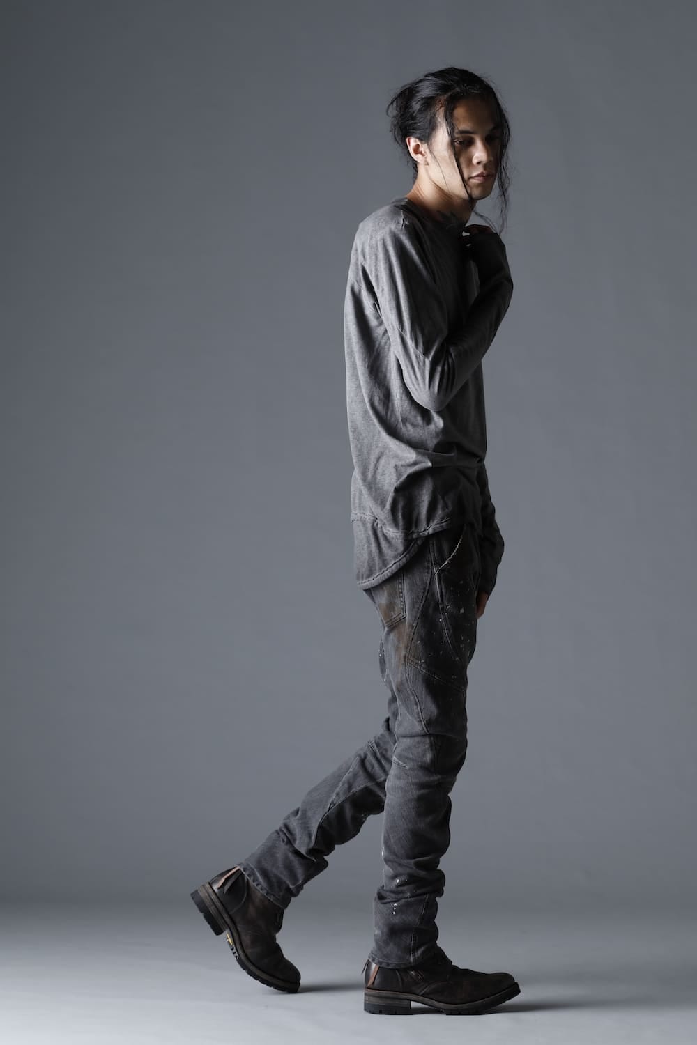 Dusty Effect Stretch Cotton Denim Twisted Curve Slim Pants