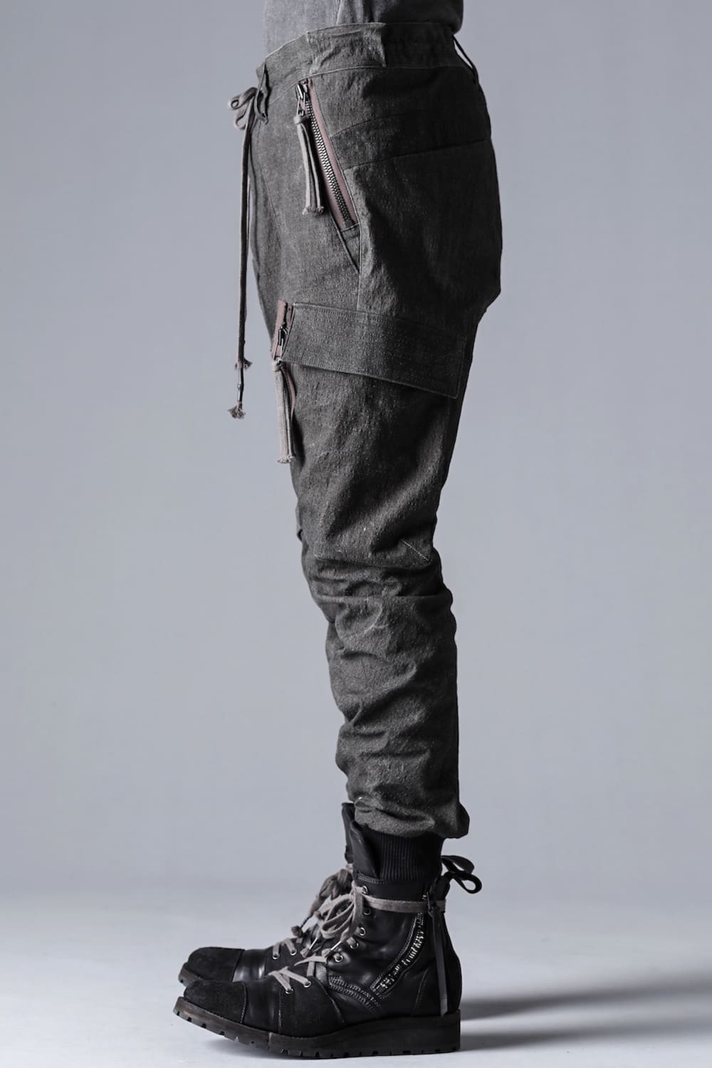 ディンプルワッシャーコットンストレッチリップストップカーゴジョグパンツ ダスト