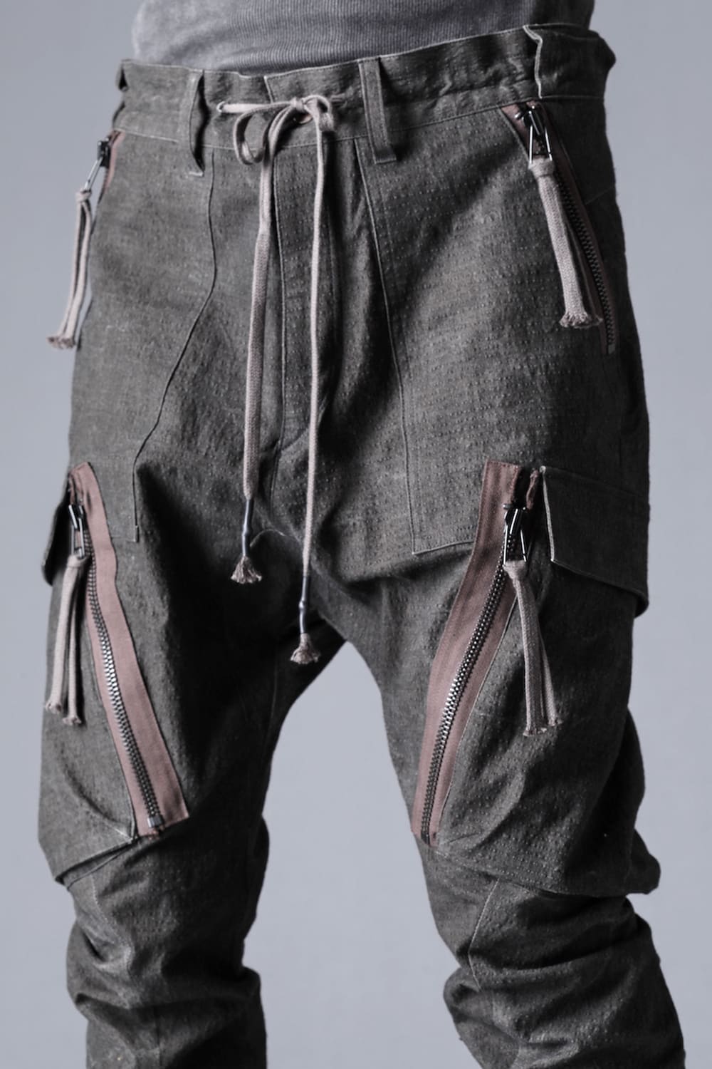 ディンプルワッシャーコットンストレッチリップストップカーゴジョグパンツ ダスト