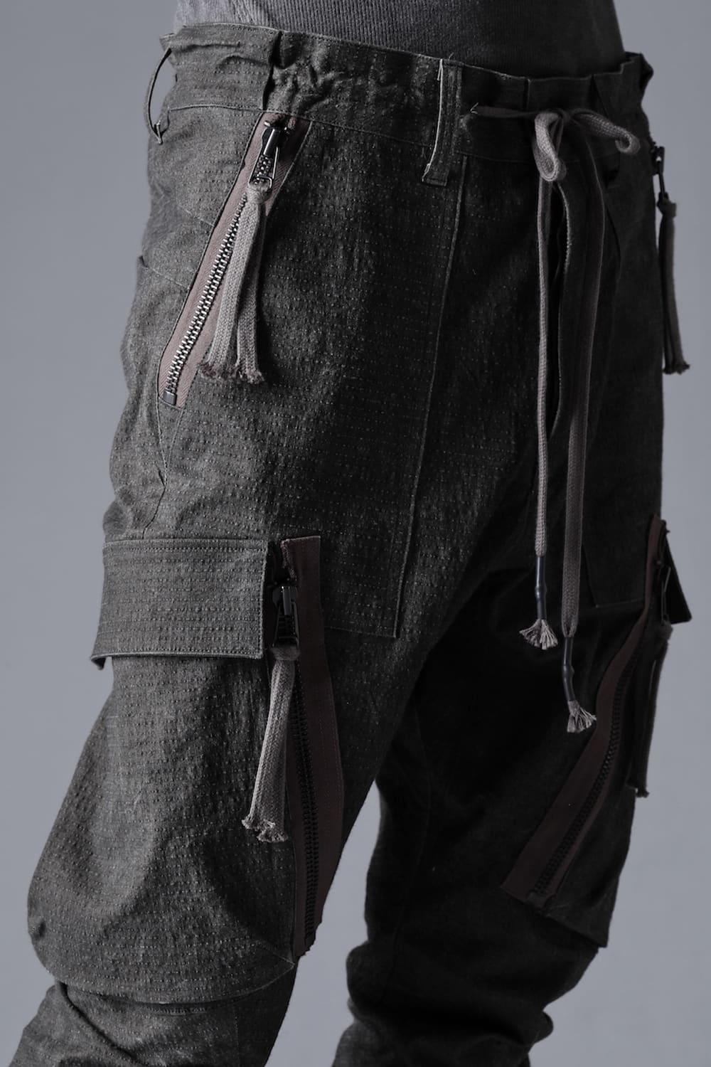 ディンプルワッシャーコットンストレッチリップストップカーゴジョグパンツ ダスト