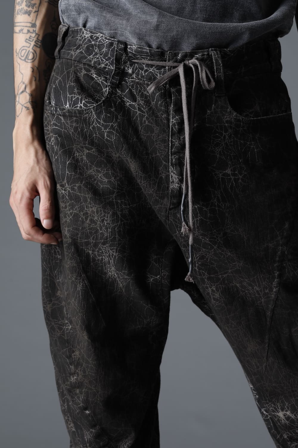 Batik Discharge Cotton Stretch Denim Drop Crotch Tapered Cropped Denim Pants