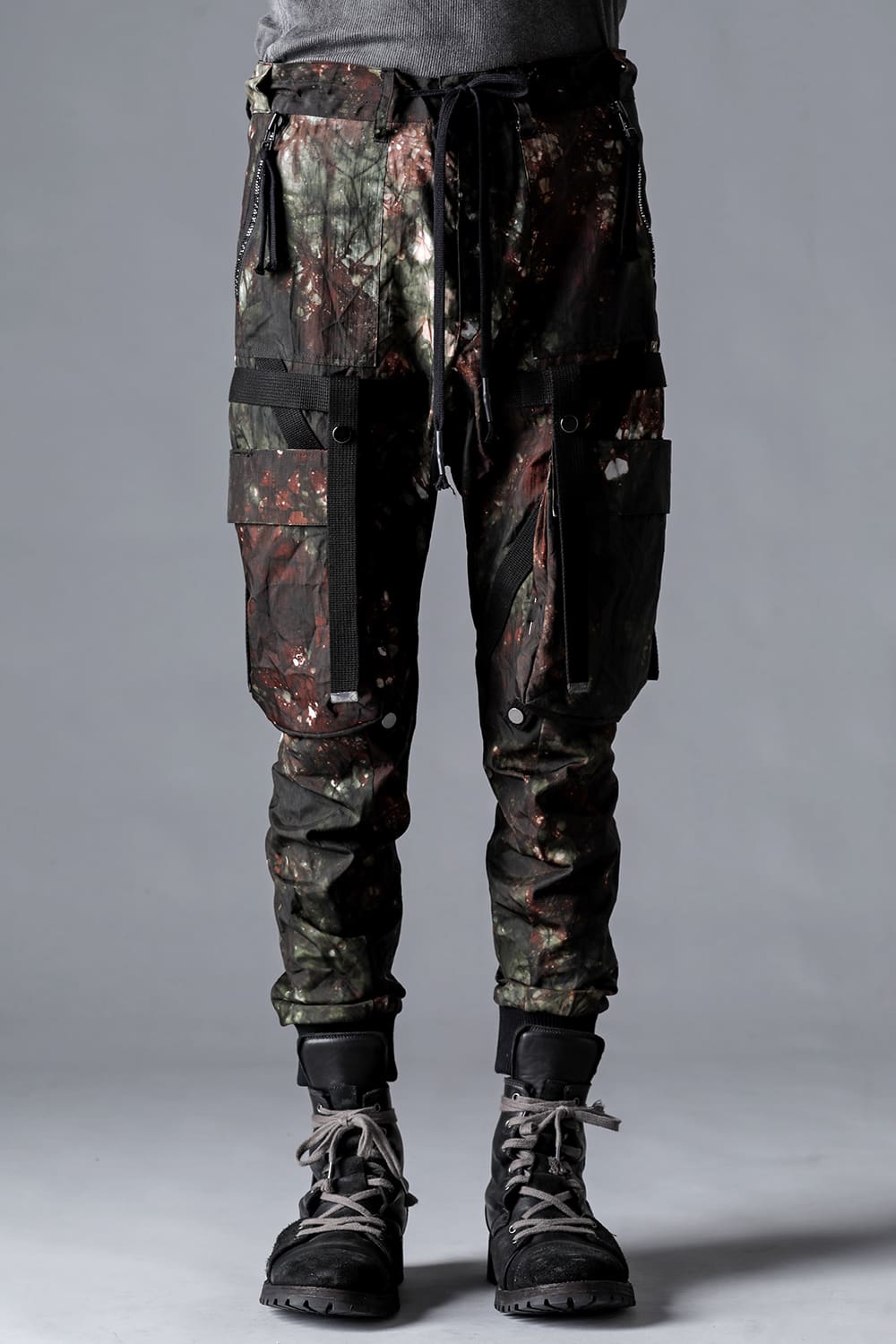 Mud-Dyed Nylon Ox-Detachable Cargo Pocket Jog Trousers  Stream Sand