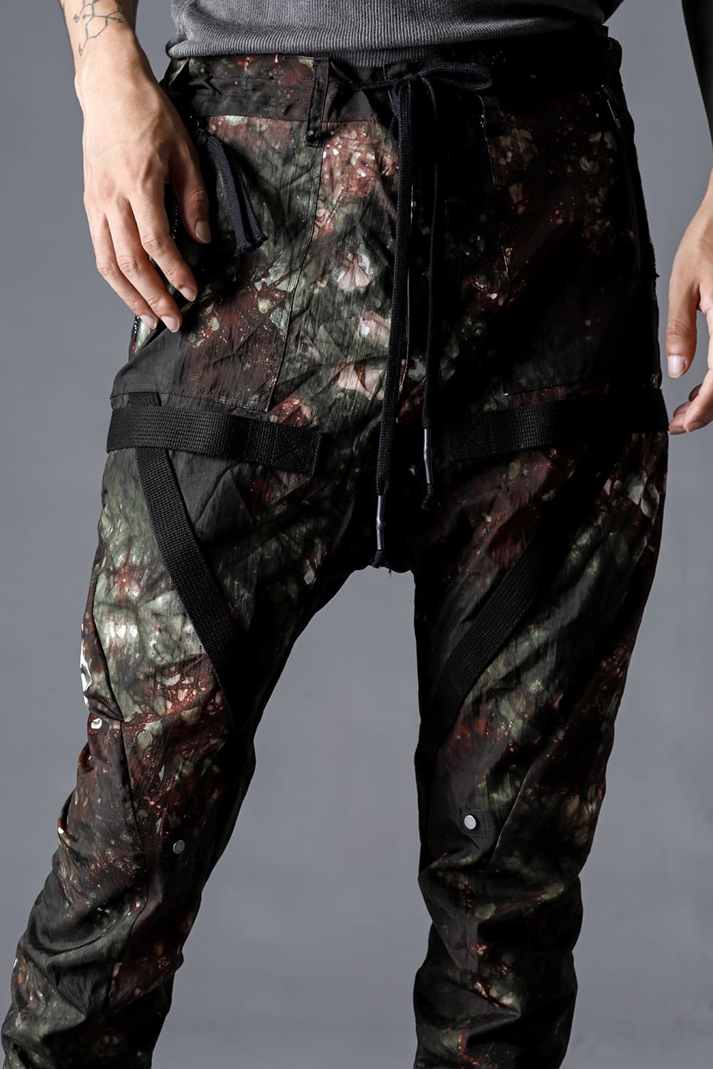 Mud-Dyed Nylon Ox-Detachable Cargo Pocket Jog Trousers  Stream Sand