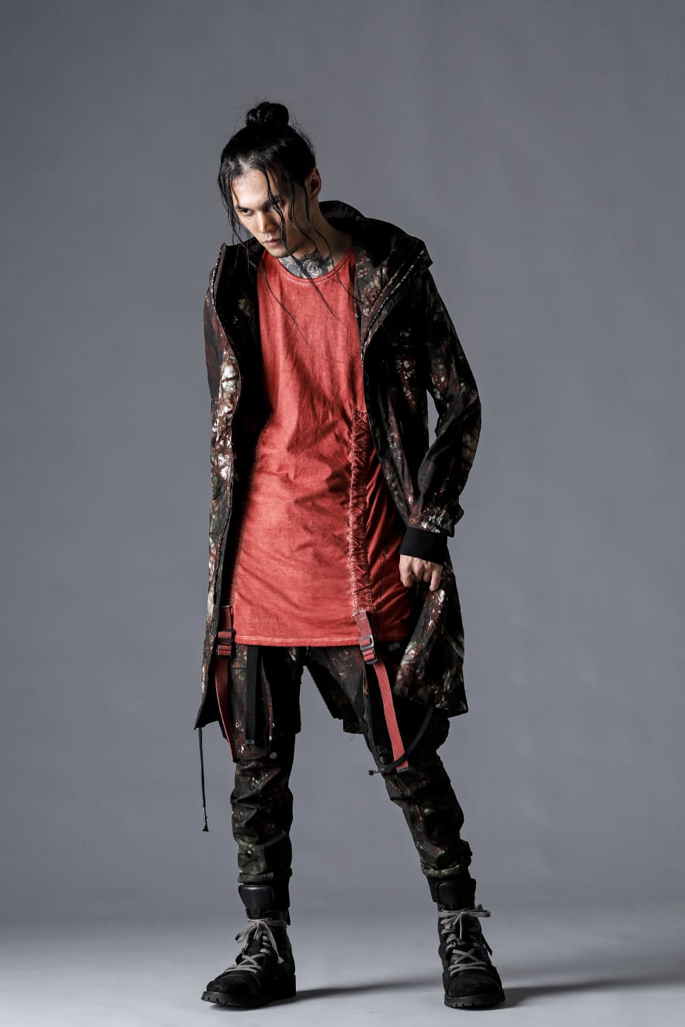 Mud-Dyed Nylon Ox-Detachable Cargo Pocket Jog Trousers Moss Black