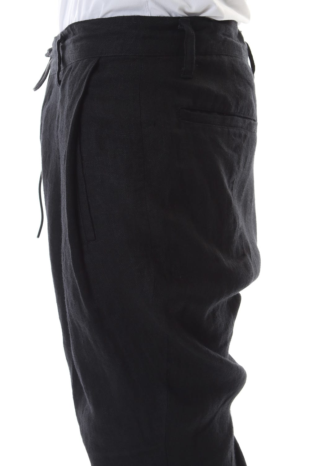 Linen Herringbone Tuck Tapered Pants