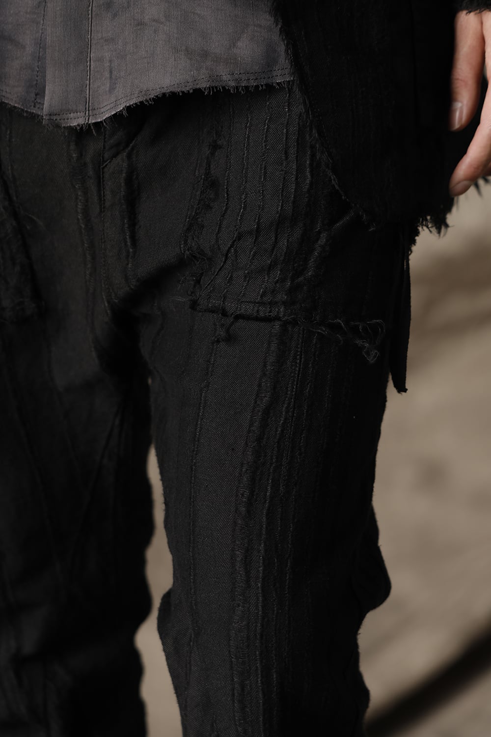 Linen and rayon jacquard stripe drop-crotch slim pants Black