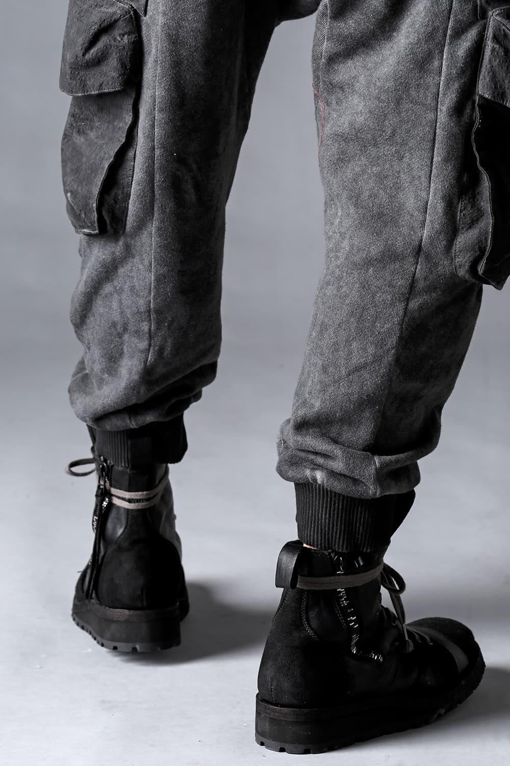 Untwisted Fleece-Lined Drop Crotch Cargo Wide Jog Pants  Charcoal