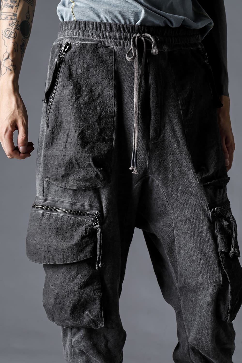 Untwisted Fleece-Lined Drop Crotch Cargo Wide Jog Pants  Charcoal