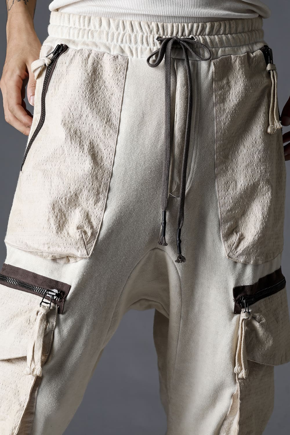 Untwisted Fleece-Lined Drop Crotch Cargo Wide Jog Pants Dusty White