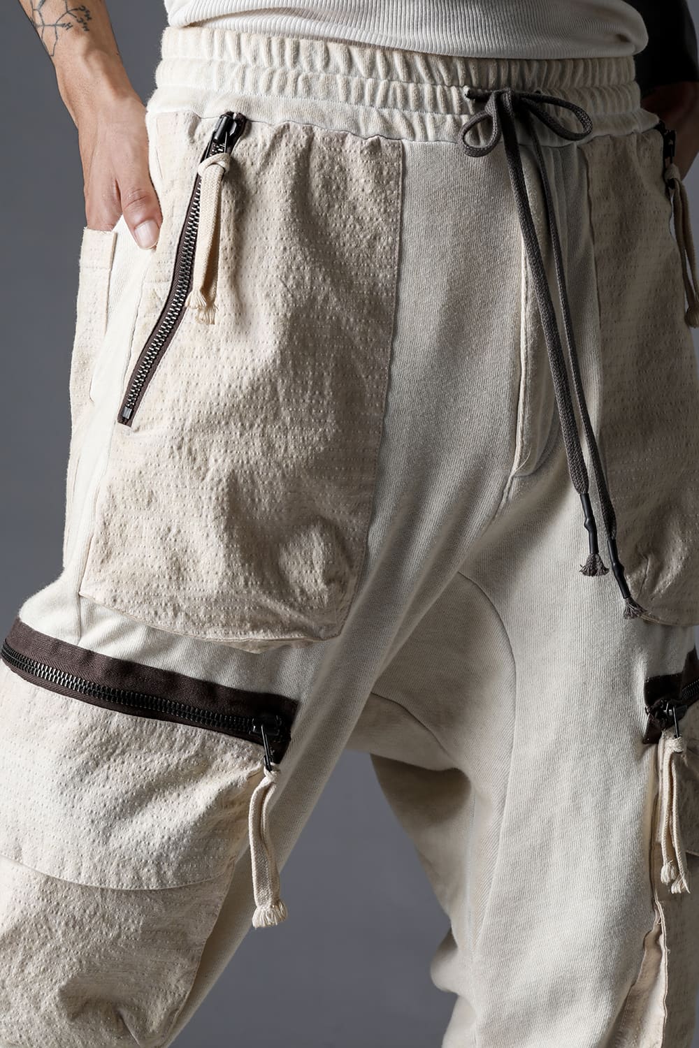 Untwisted Fleece-Lined Drop Crotch Cargo Wide Jog Pants Dusty White