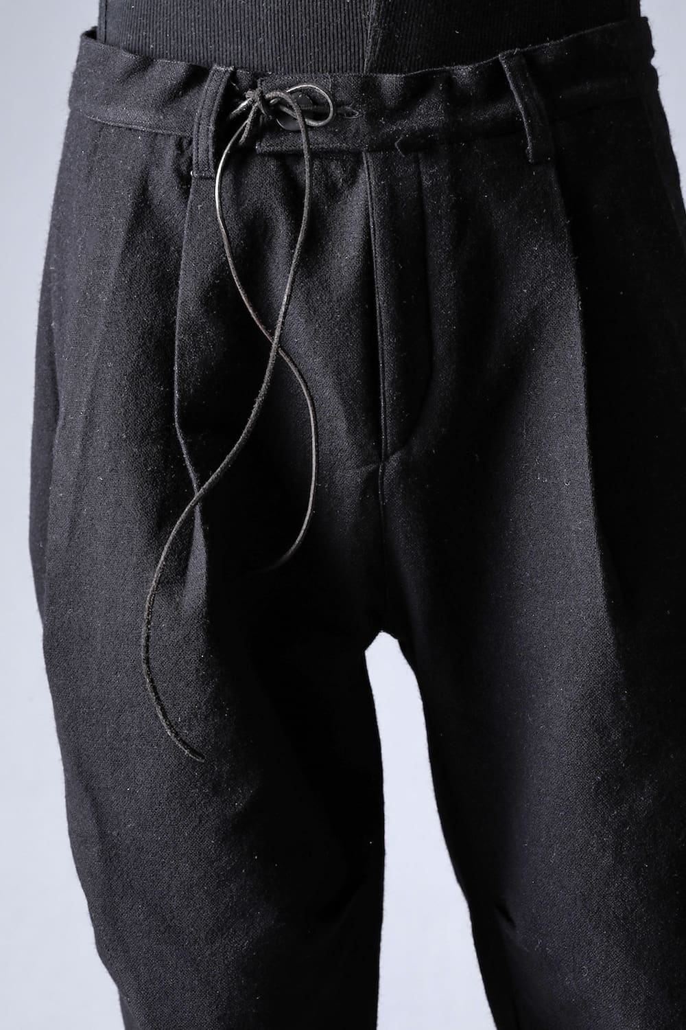 Wool Gauze x Cotton Needle Punch Wide Cropped Pants