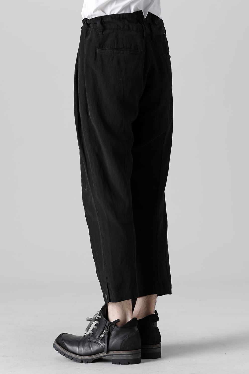 Wood Tannin＆Iron Oxide Dyed Dimple Dobby Tapered Cropped Pants  Black