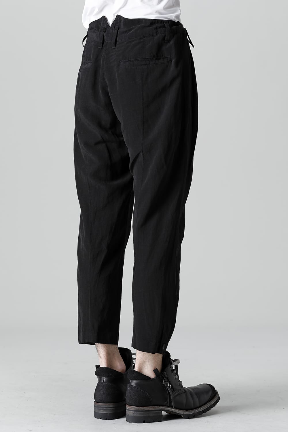 Wood Tannin＆Iron Oxide Dyed Dimple Dobby Tapered Cropped Pants  Black