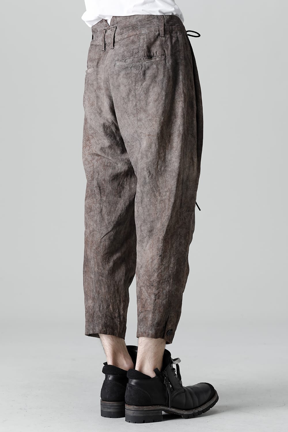 Wood Tannin＆Iron Oxide Dyed Dimple Dobby Tapered Cropped Pants  Charcoal Mix