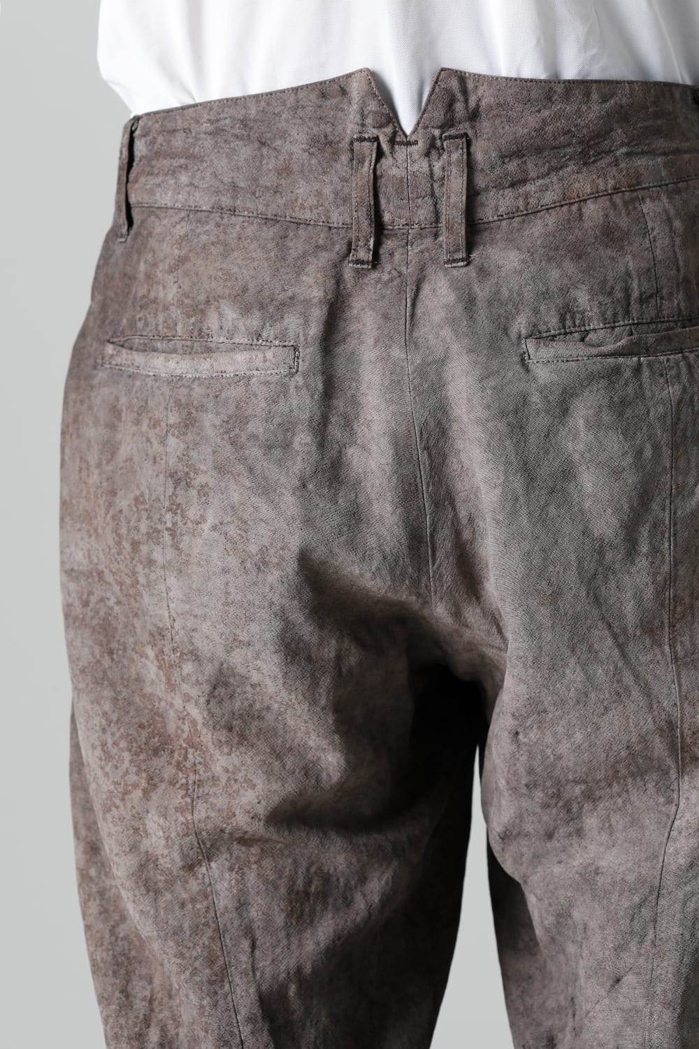 Wood Tannin＆Iron Oxide Dyed Dimple Dobby Tapered Cropped Pants  Charcoal Mix