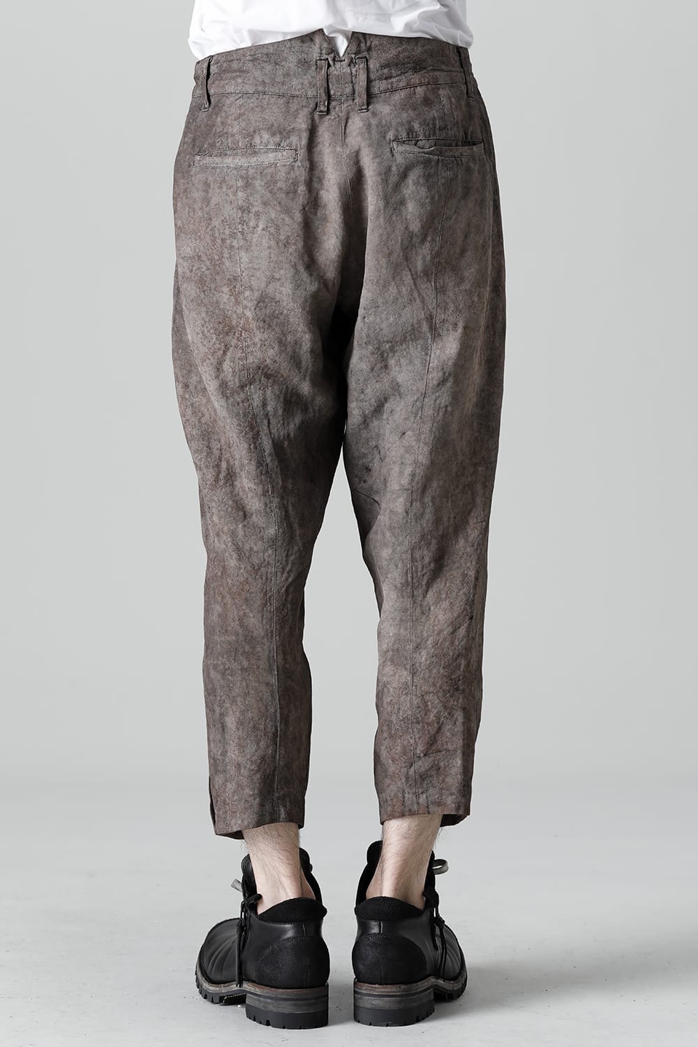 Wood Tannin＆Iron Oxide Dyed Dimple Dobby Tapered Cropped Pants  Charcoal Mix