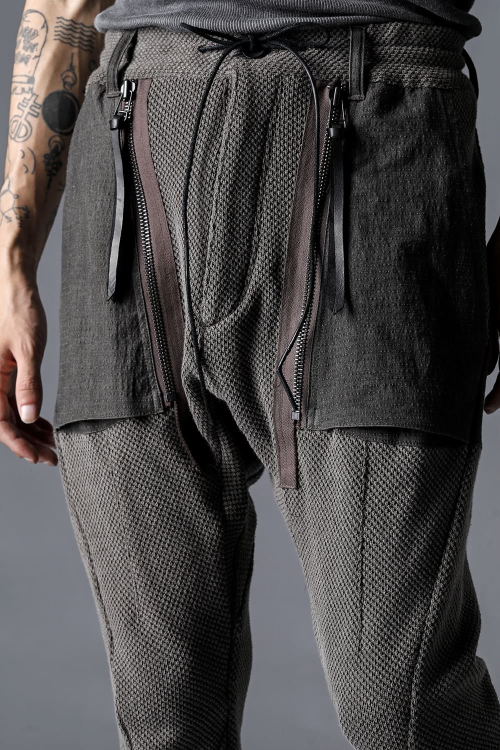 Low-Gauge Big Pique Drop-Crotch Jog Trousers  Charcoal