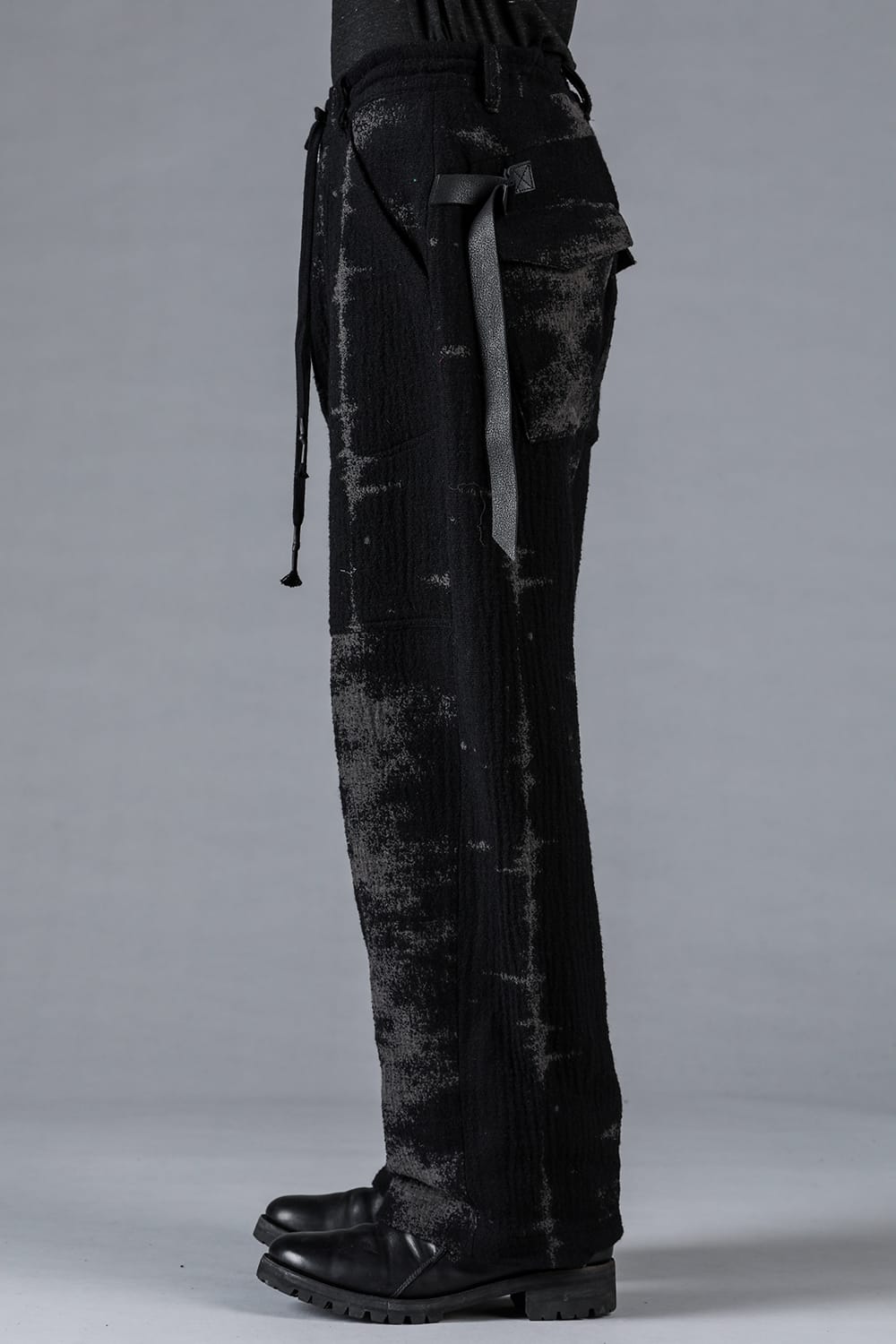 フォグストライプジャガードバギーパンツ