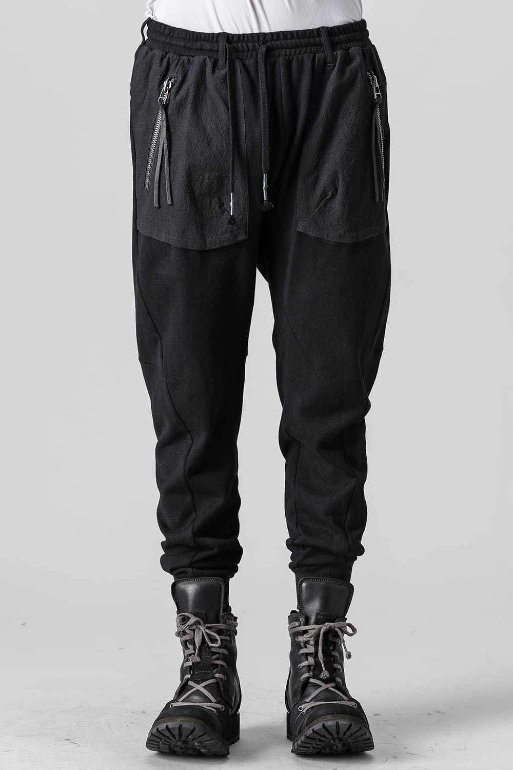 Untwisted Fleece-Lined Tapered Cropped Pants  Black