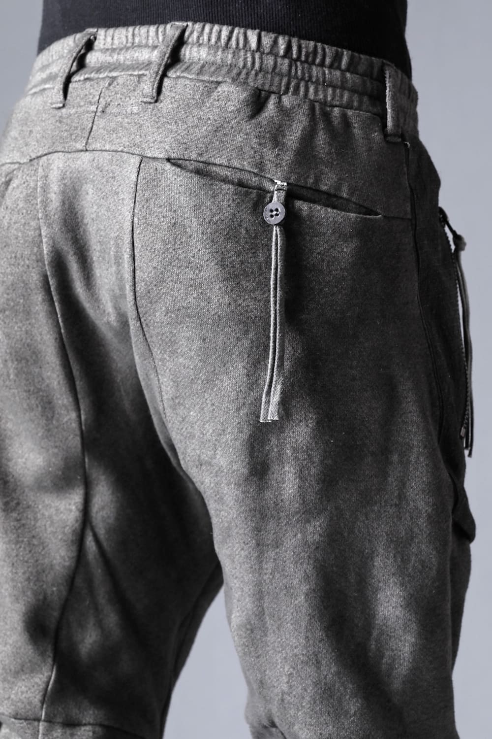 Untwisted Fleece-Lined Tapered Cropped Pants  Dust