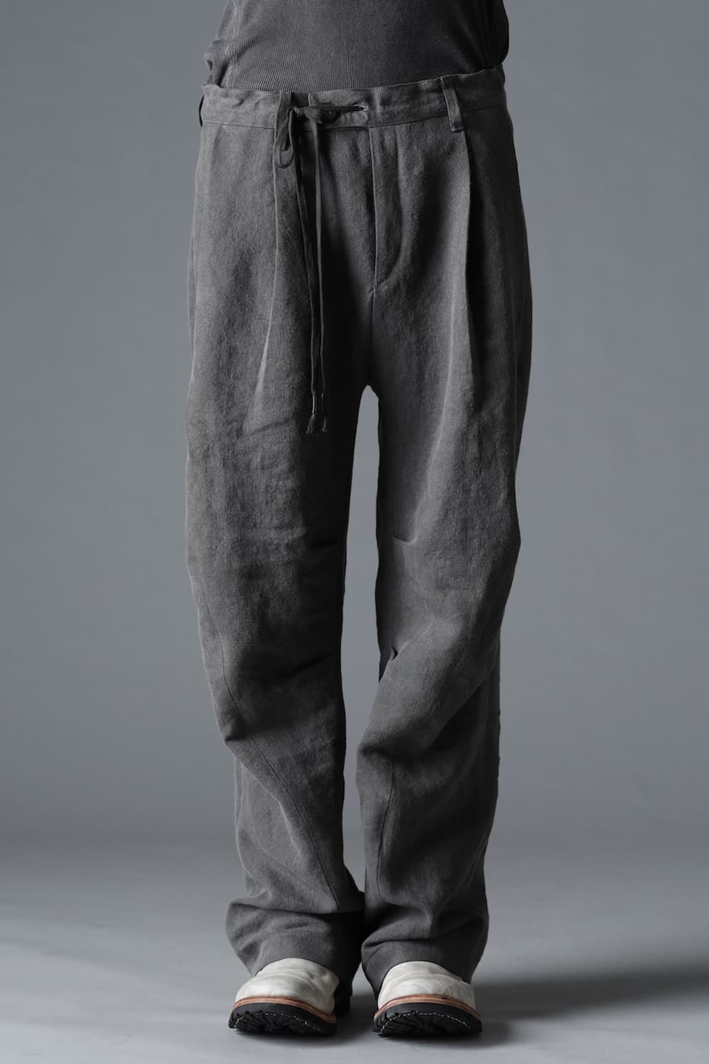 墨染和紙×リネン高密度ツイルワイドパンツ  チャコール