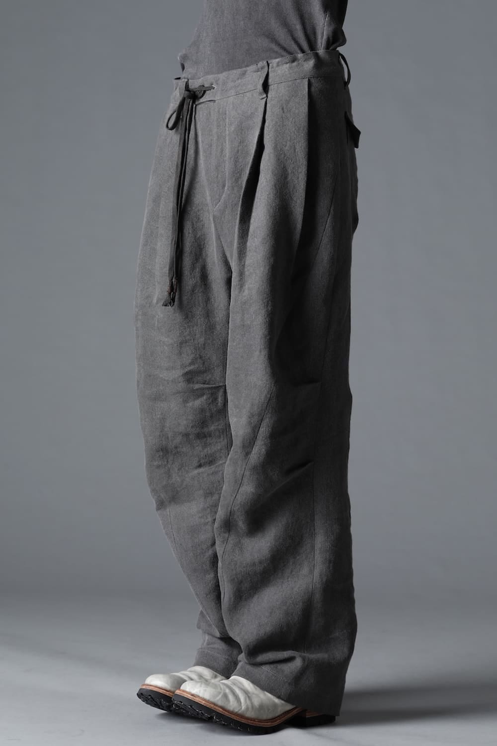 墨染和紙×リネン高密度ツイルワイドパンツ  チャコール