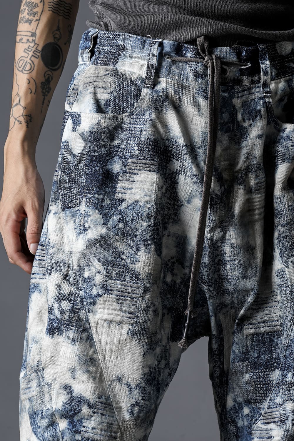 Splash Bleach Patchwork Jacquard Stretch Cotton Tapered Cropped Pants