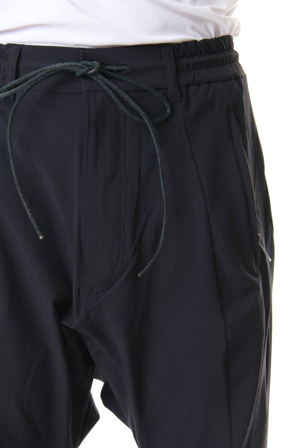 4-Way Stretch Nylon Drop Cropped Shorts