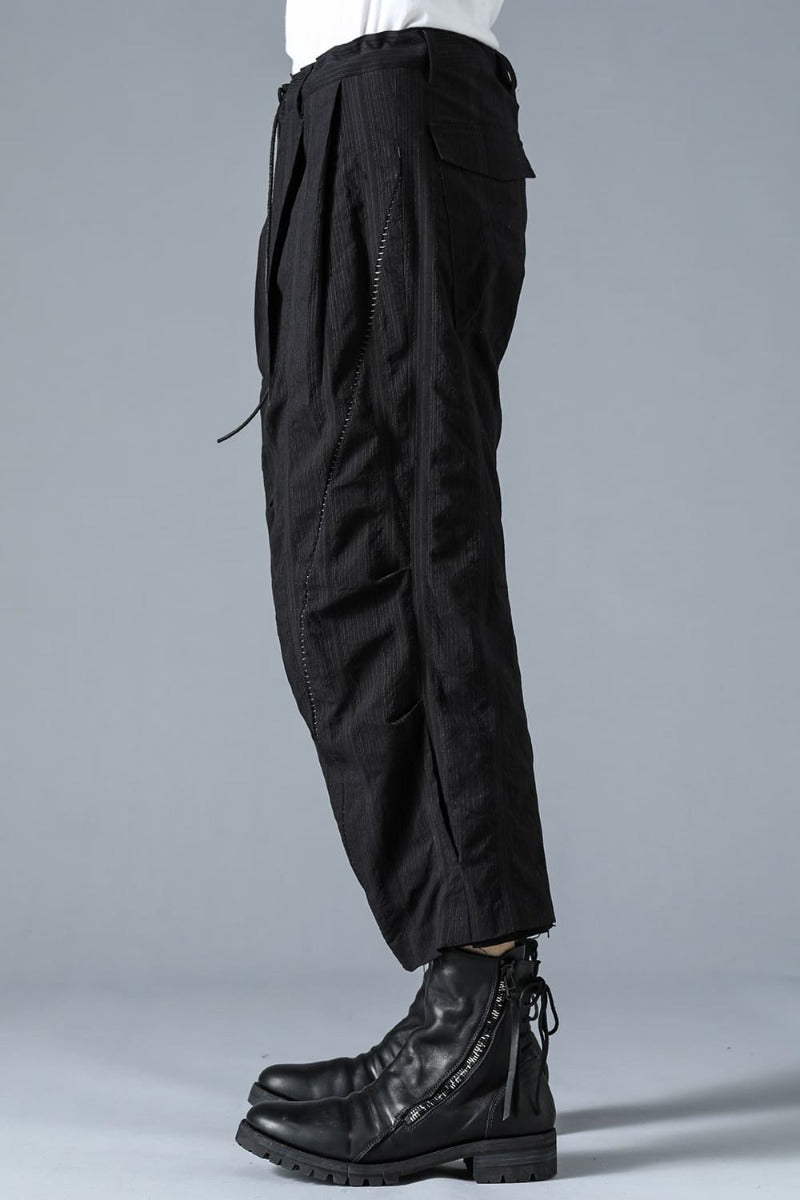 Shrink Pin Stripe Overlock Wide Cropped Pants