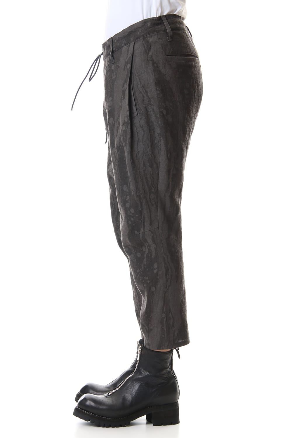 Ink Frow Dyed Linen Tuck Tapered Cropped Pants