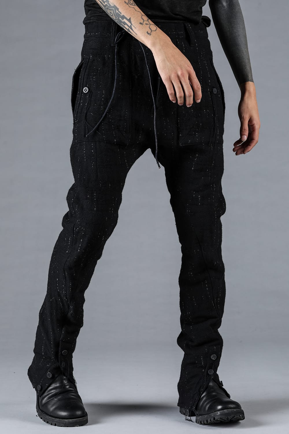 Double Weave Crush Jacquard Open Hem Slim Pants