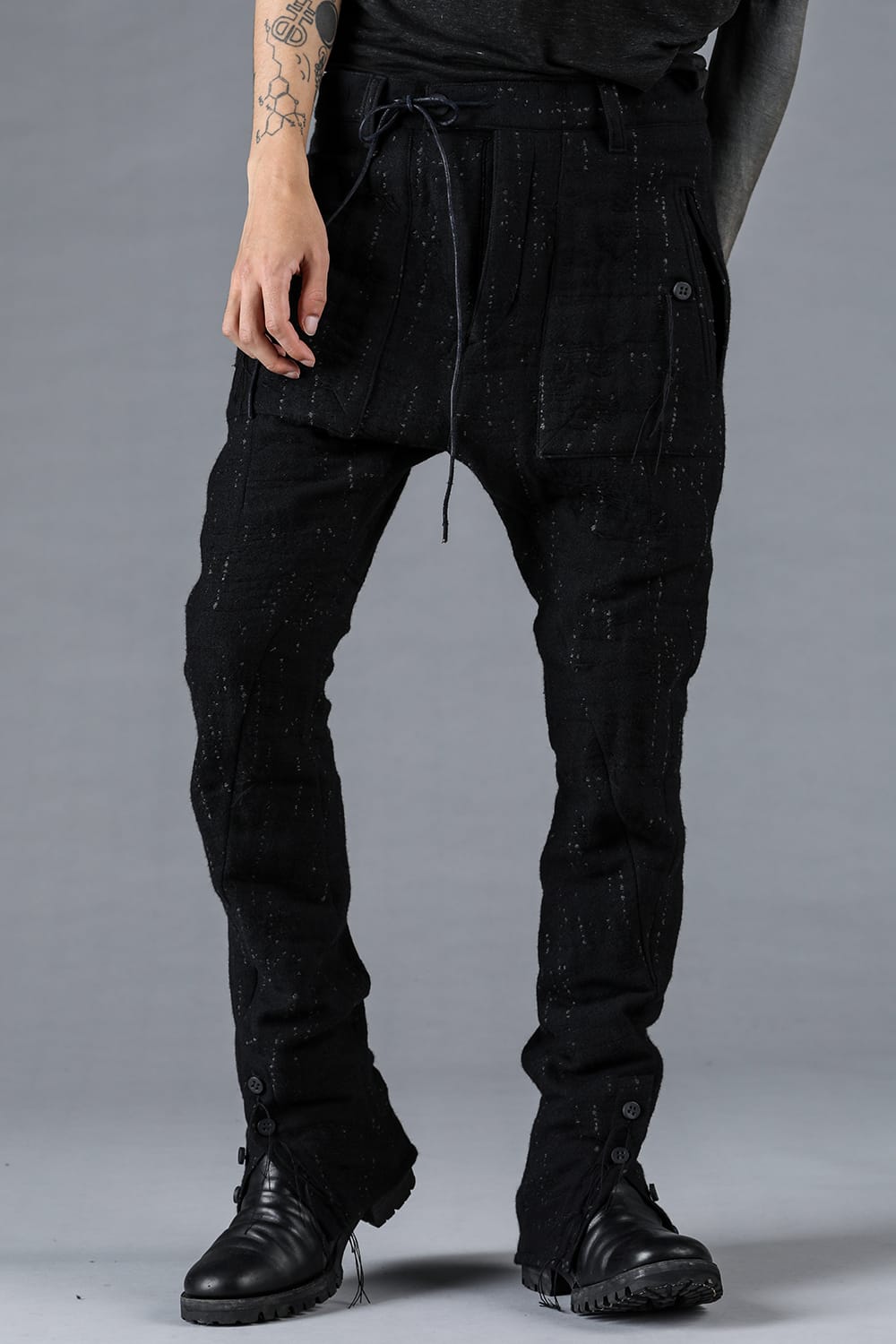 Double Weave Crush Jacquard Open Hem Slim Pants