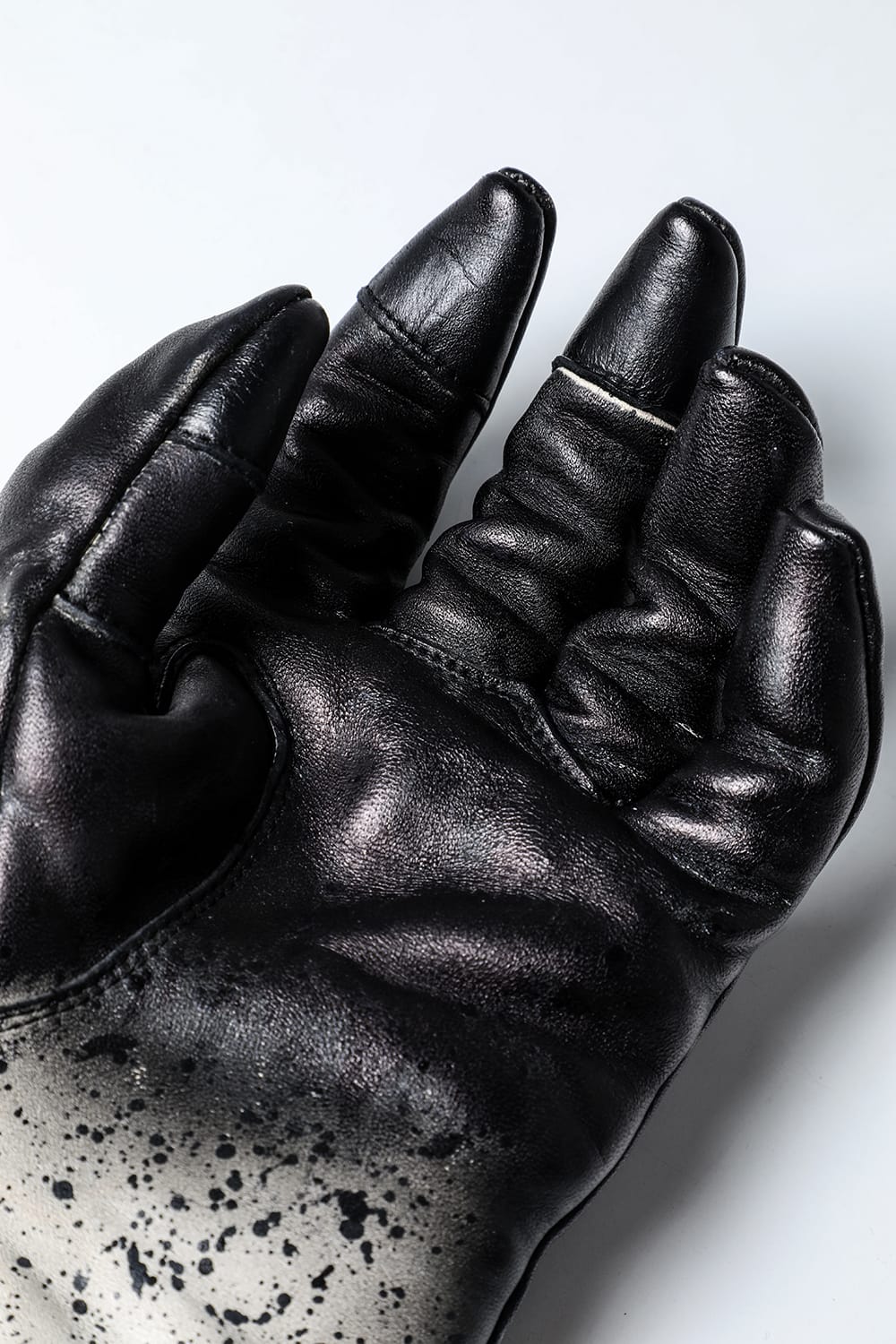 Gradient Dye Leather Gloves