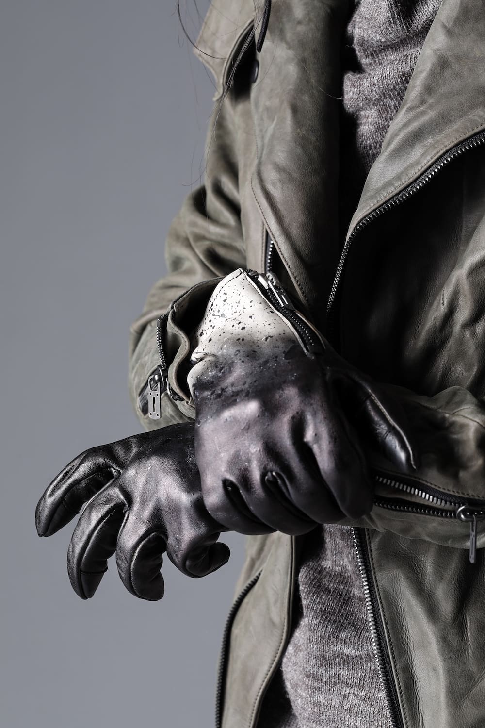 Gradient Dye Leather Gloves