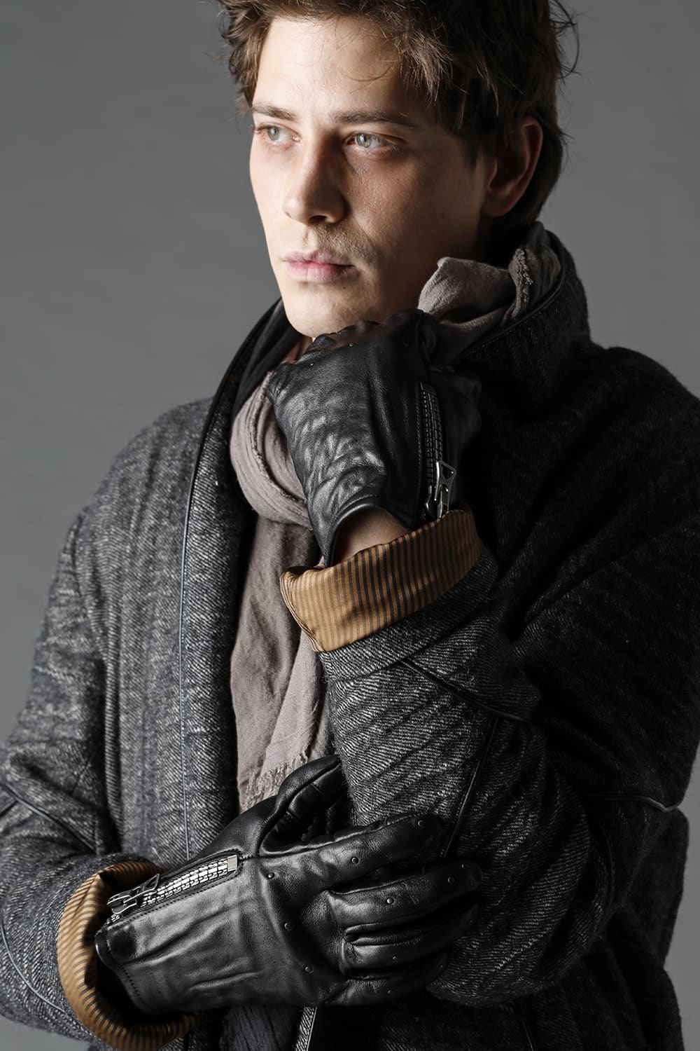 Horse Leather Nail ZIP Gloves Black