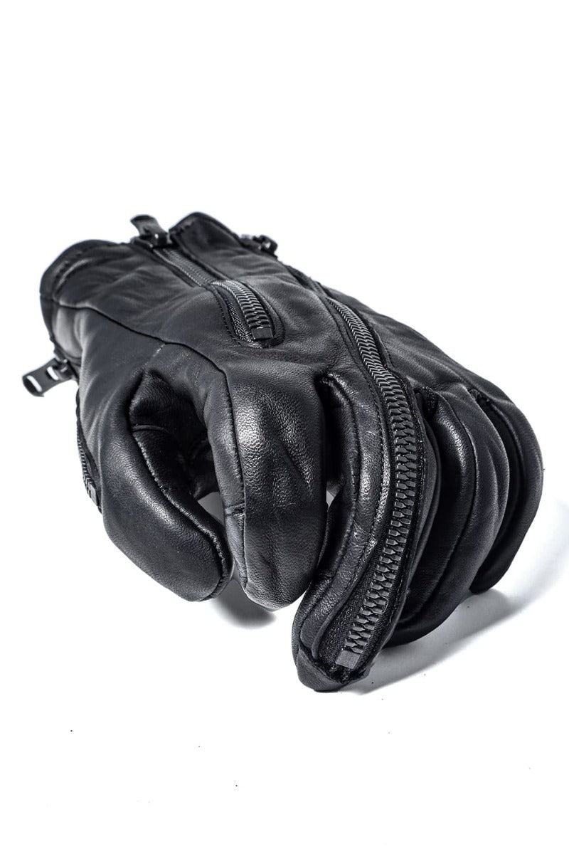 NUDE: mm x D. HYGEN Collaboration Horse Leather Multi-Zip Glove