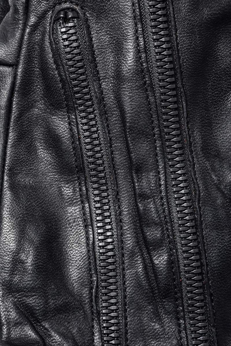 NUDE: mm x D. HYGEN Collaboration Horse Leather Multi-Zip Glove