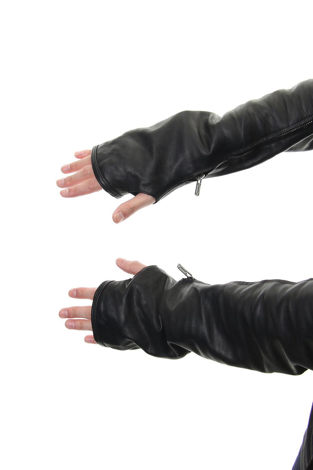 Horse Leather Sleeve Attached Back Pack - ST109-0019A