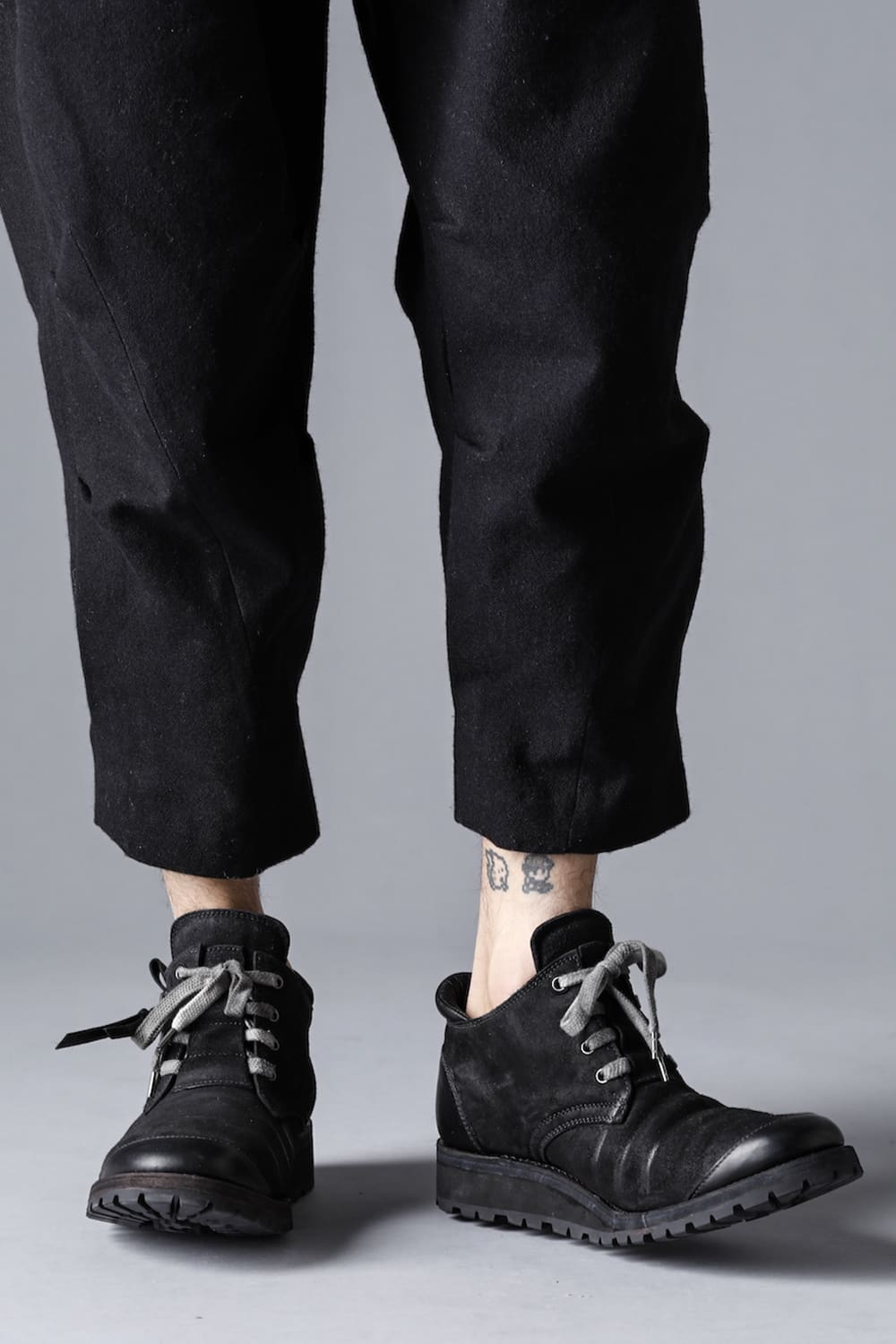 Horse Leather Flat Sole Sneakers Derby Shoes  Black