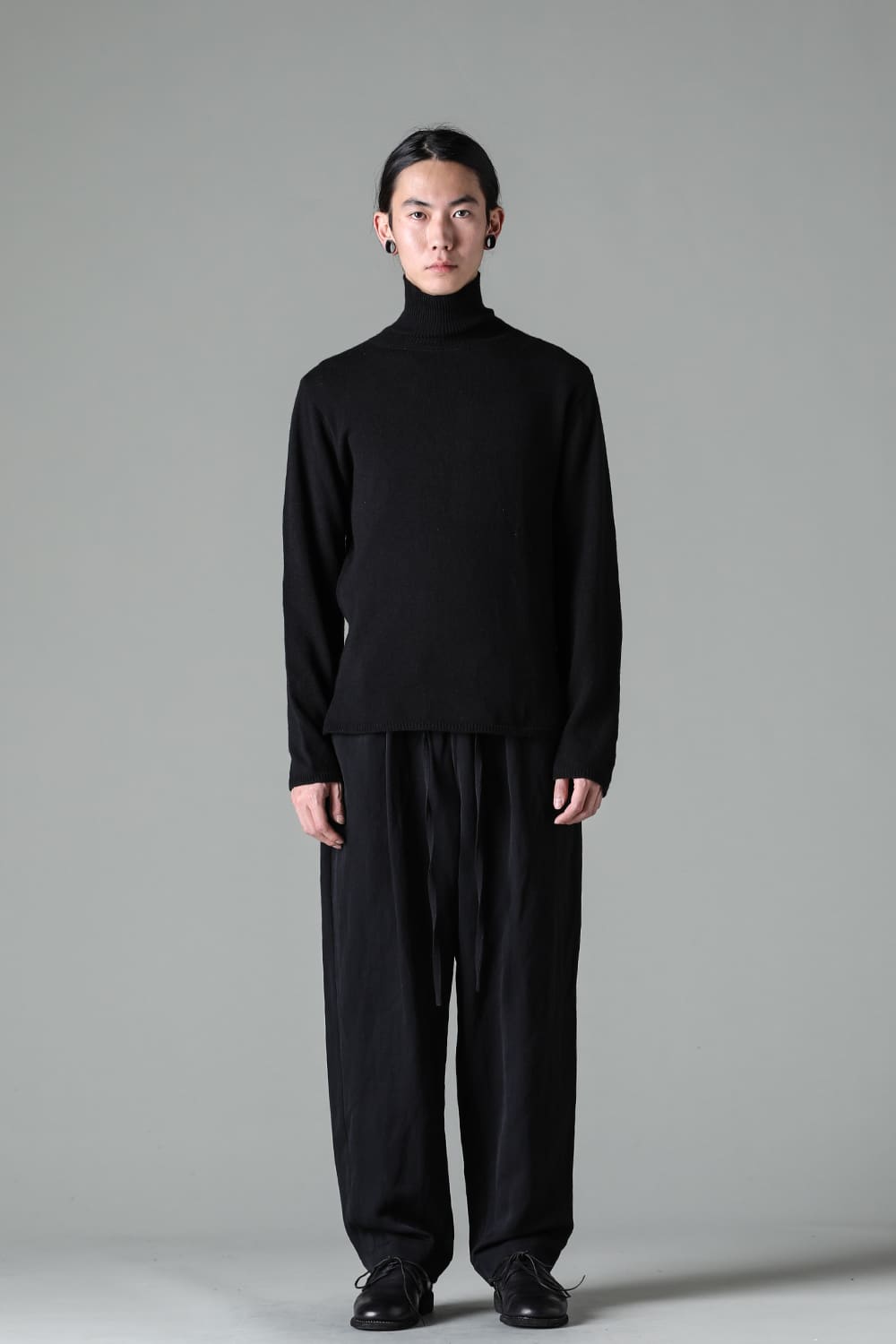 super fine wool sweater turtleneck Black