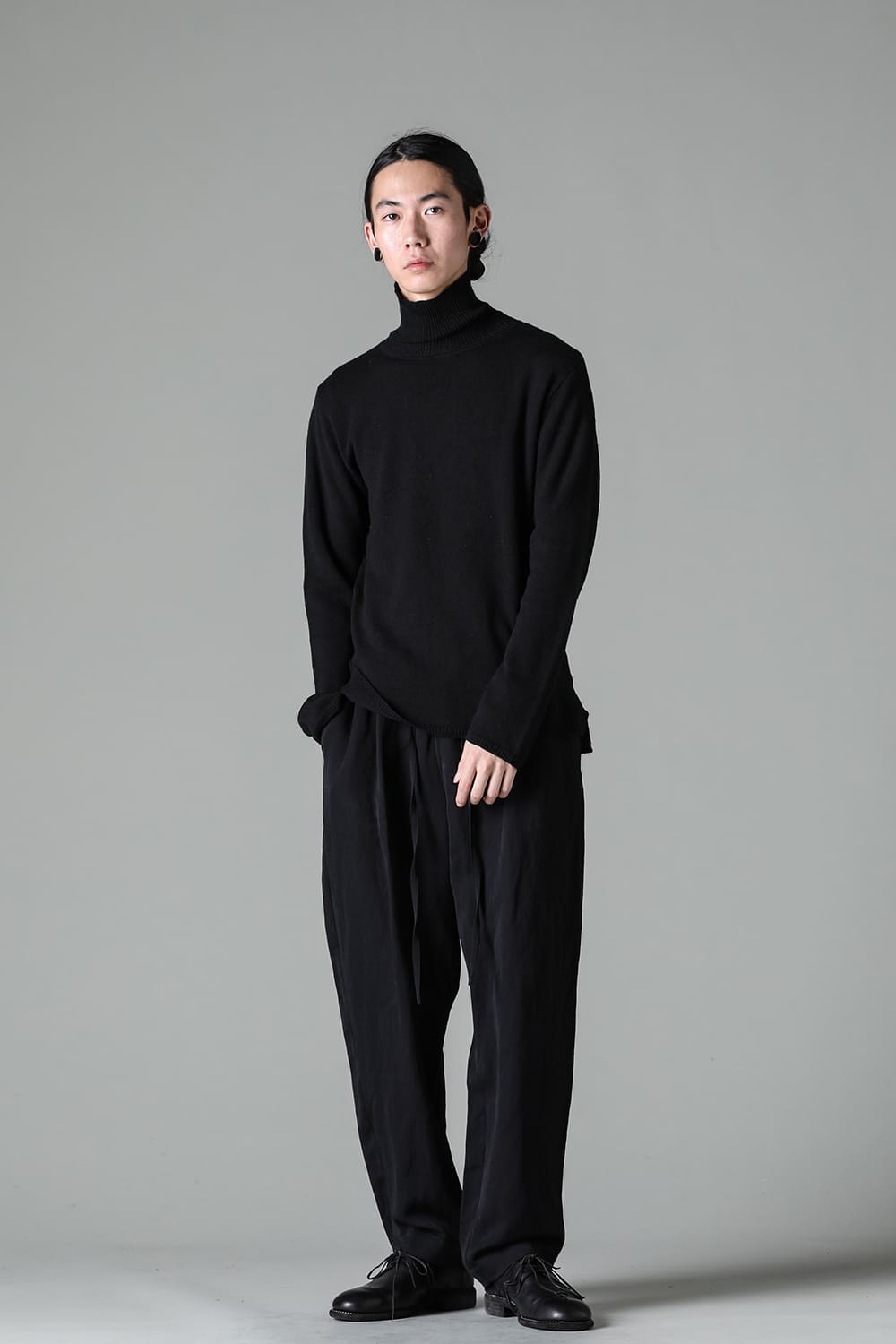 super fine wool sweater turtleneck Black