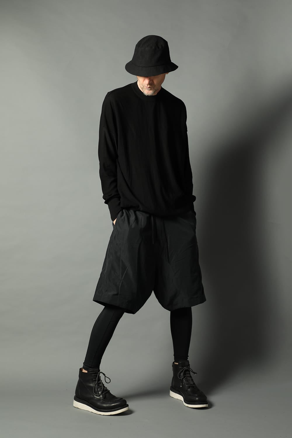 ルーズフィット ニットロングスリーブ シルク/コットン  ブラック