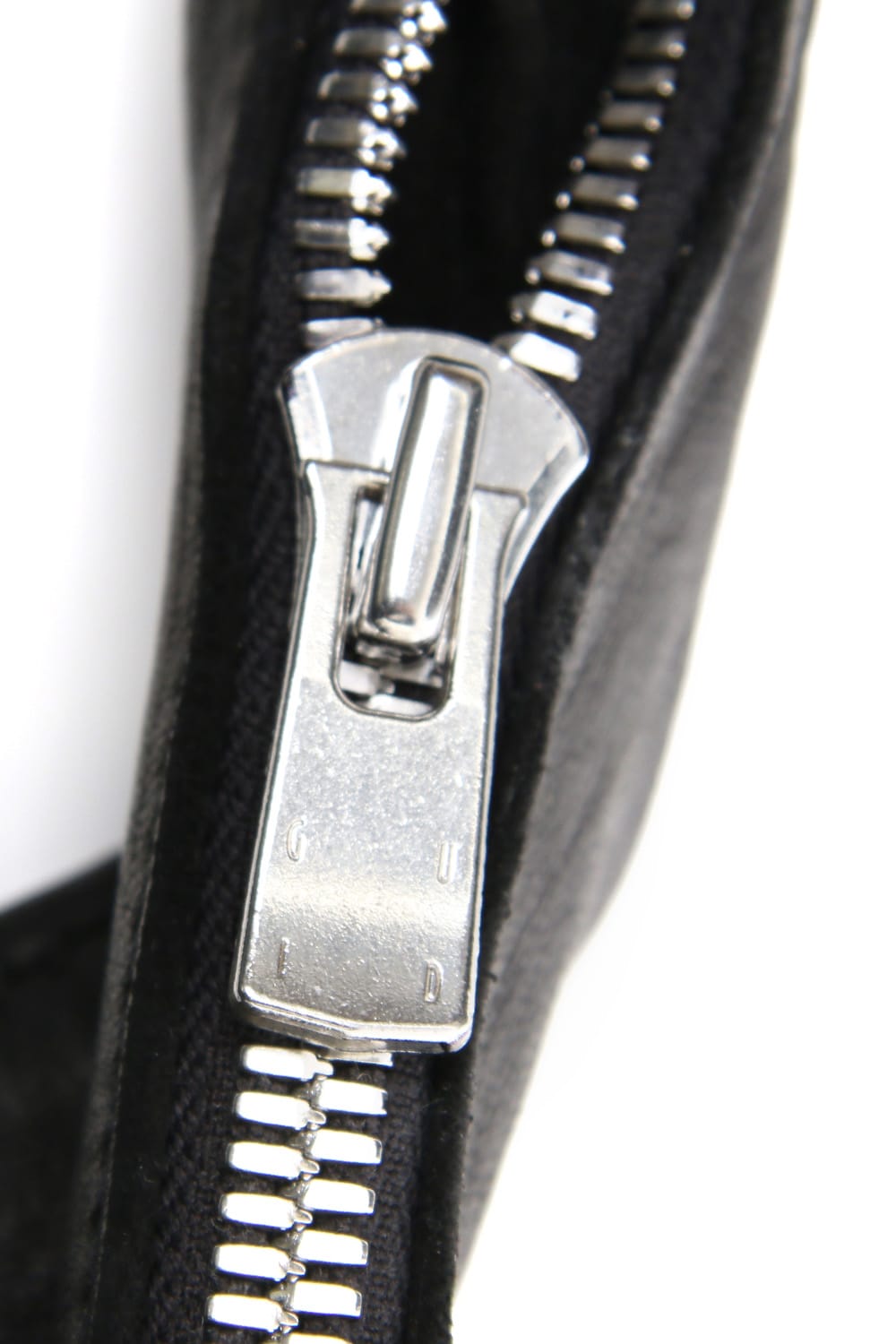 ラウンドジップ ショルダーバッグ ソフト ホース フルグレイン レザー - SZ01