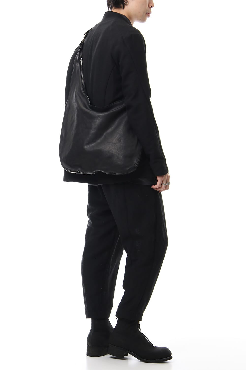 ラウンドジップ ショルダーバッグ ソフト ホース フルグレイン レザー - SZ01