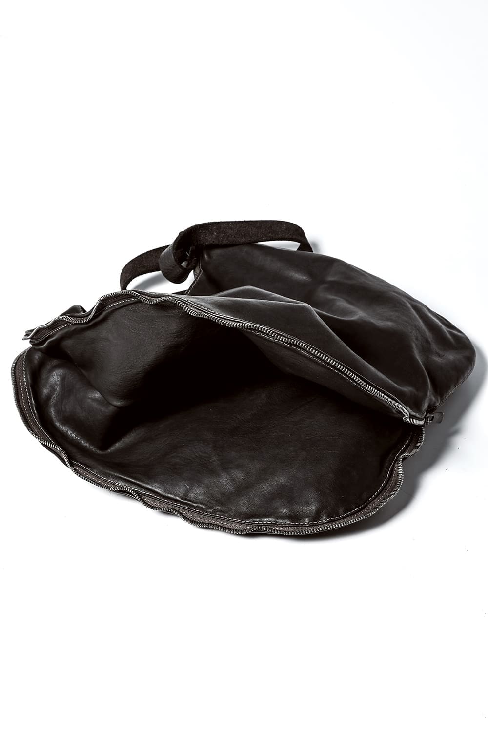 Round Zip Shoulder Bag Soft Horse Full Grain Leather-SZ01 CV60T