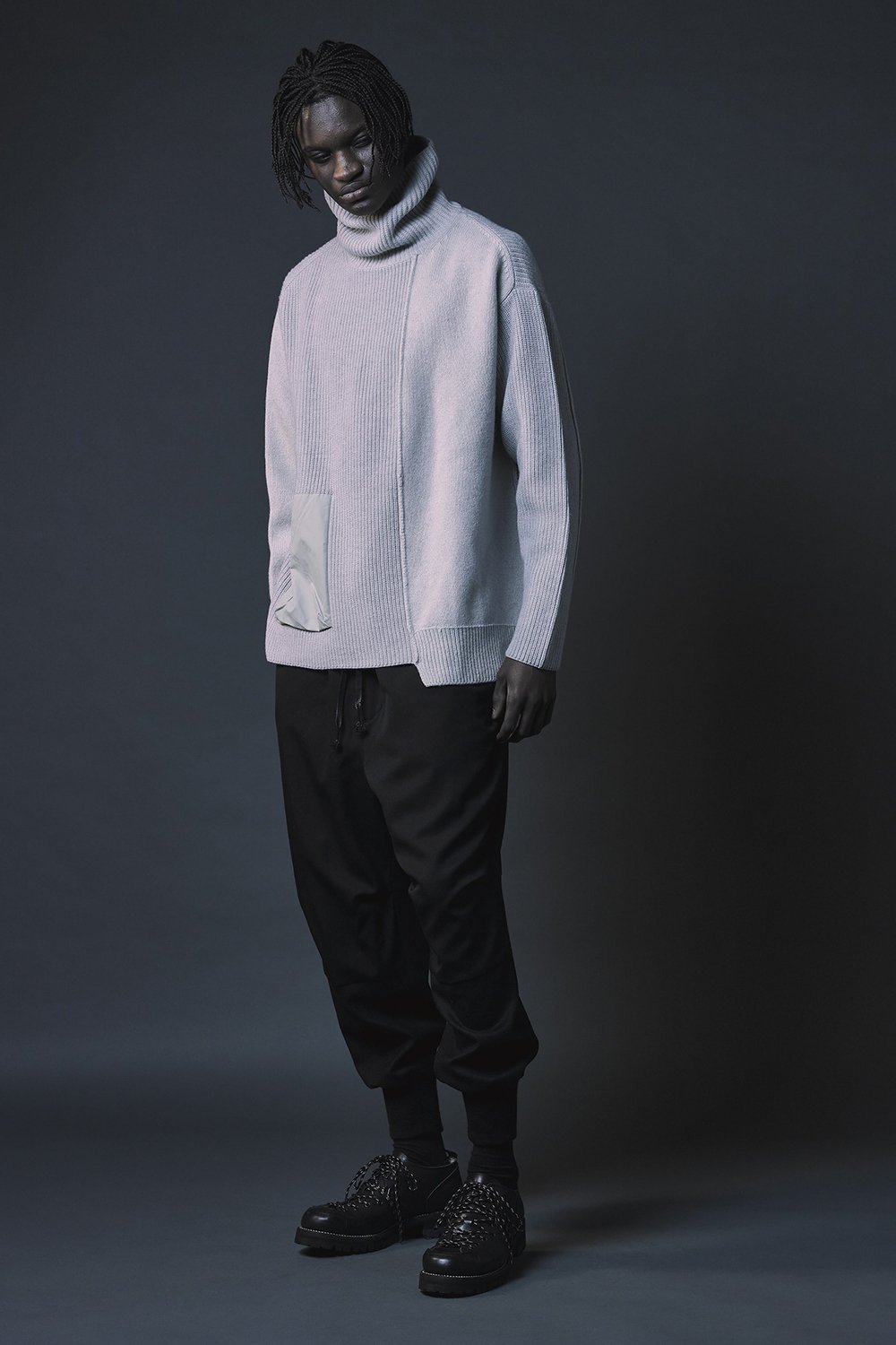 Pocket Turtle neck knit L.Gray