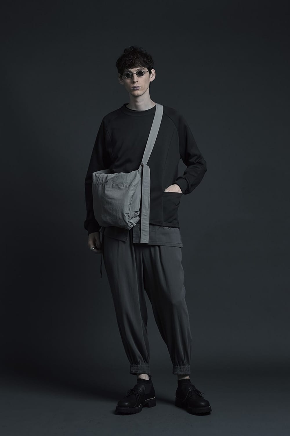 Hard twist Double weave Cuff pants Gray