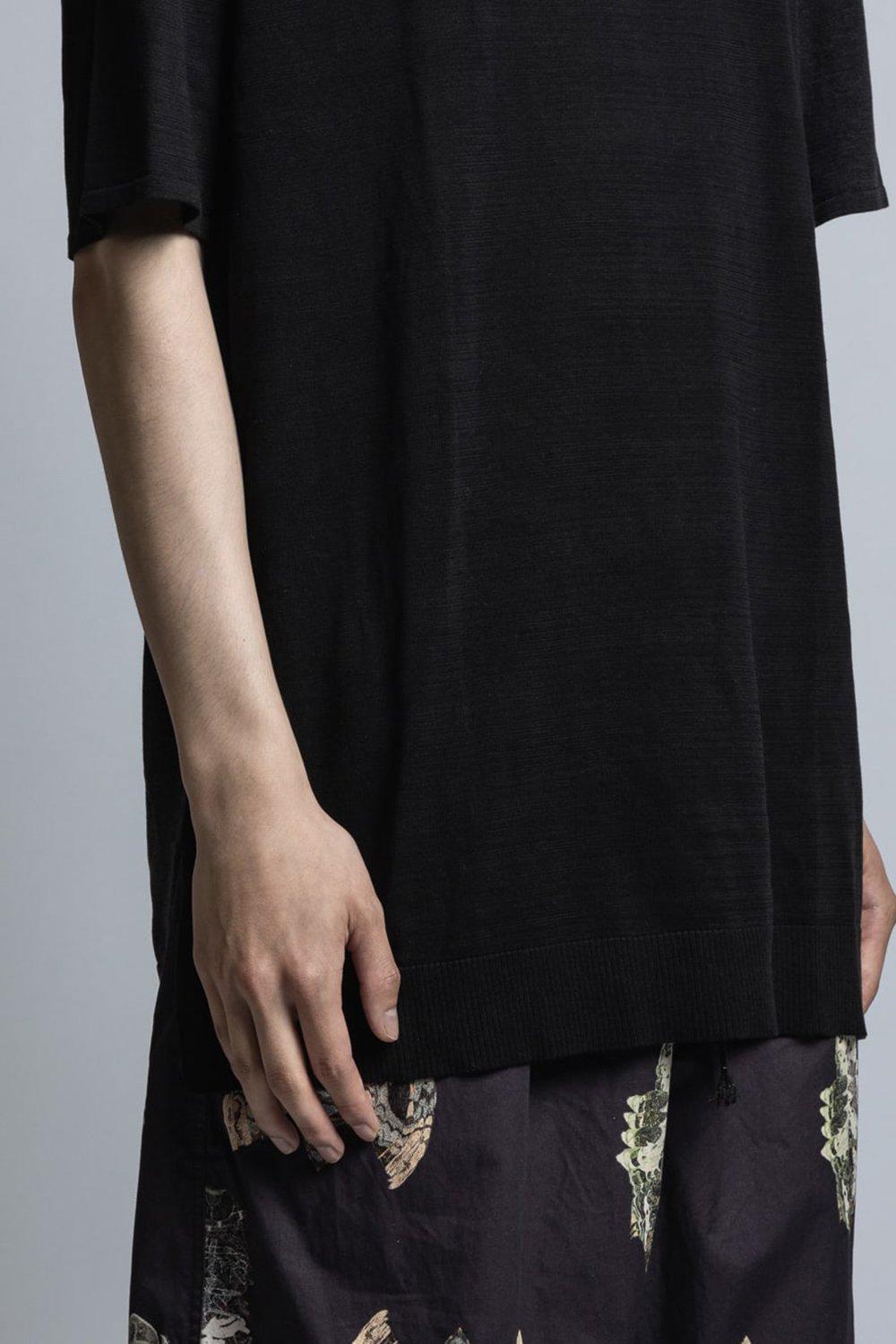 Silk/Linen/Cotton High Gauge Half Sleeve Pullover Knit Black / Charcoal